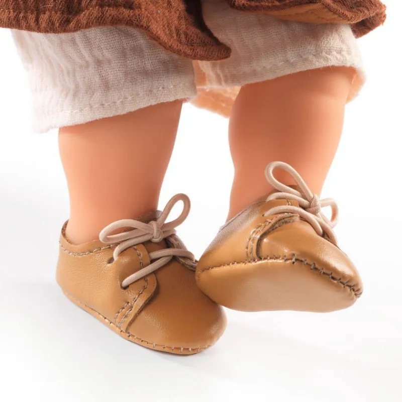Djeco Chaussures marron pour poupée POMEA de 7888< Poupées, Peluches