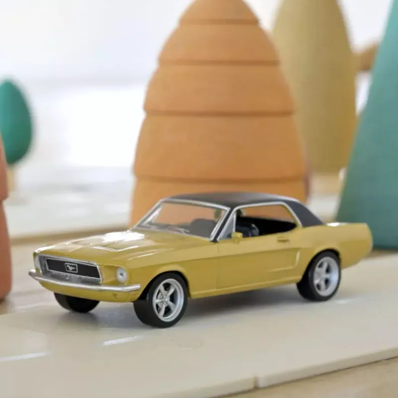 NOREV Ford Mustang 1968 coupé Or 1-43< Jouets Garage, Voitures
