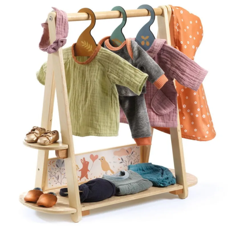 Djeco Grand portant vêtements & 3 cintres, accessoire pour poupée POMEA de 7782< Poupées, Peluches