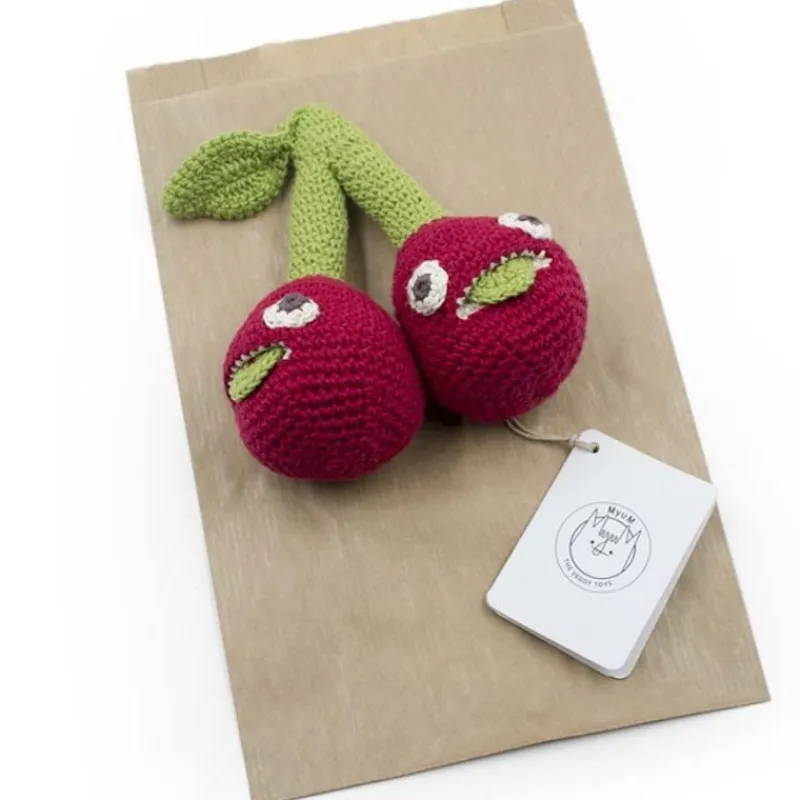 MyuM Hochet cerises en crochet "The veggy toys", coton bio< Jouets Cuisine, Dînette | Jouets D'éveil, Hochets