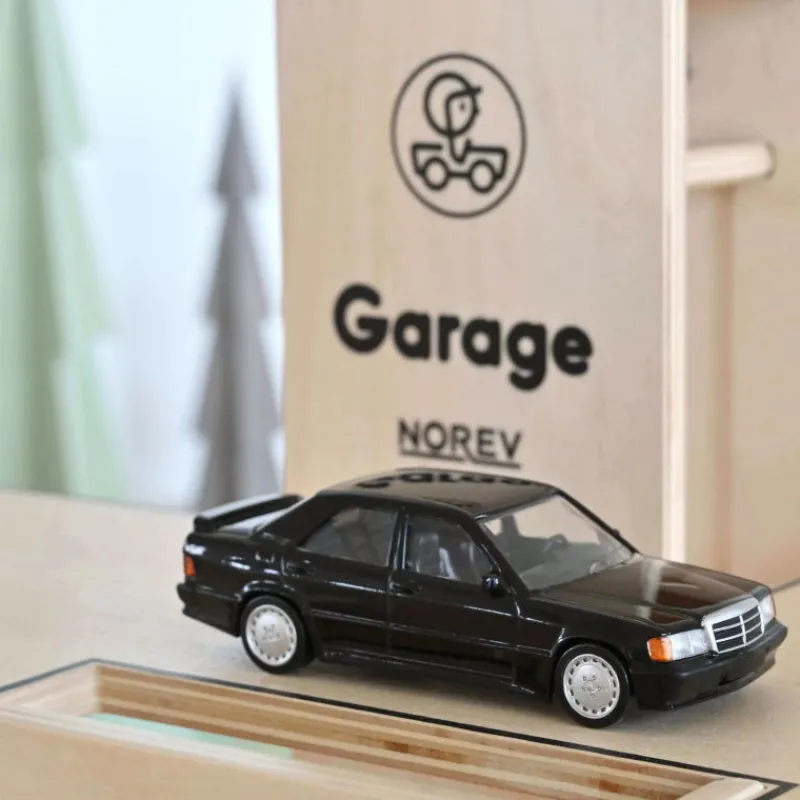 NOREV Mercedes Benz 190E 2L3 16S 1984 Noir métallisé 1-43< Jouets Garage, Voitures