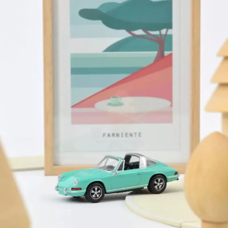 NOREV Porsche 911 Targa verte 1969 1-43ème< Jouets Garage, Voitures