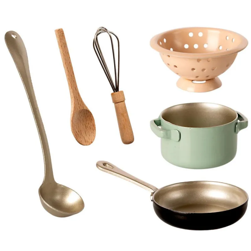 Maileg Set de cuisine pour souris< Maison De Poupées