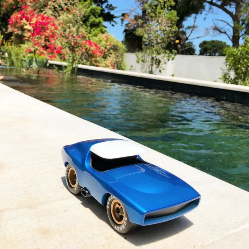 Playforever Voiture Fastback bleu métallisé< Déco Design | Jouets Garage, Voitures