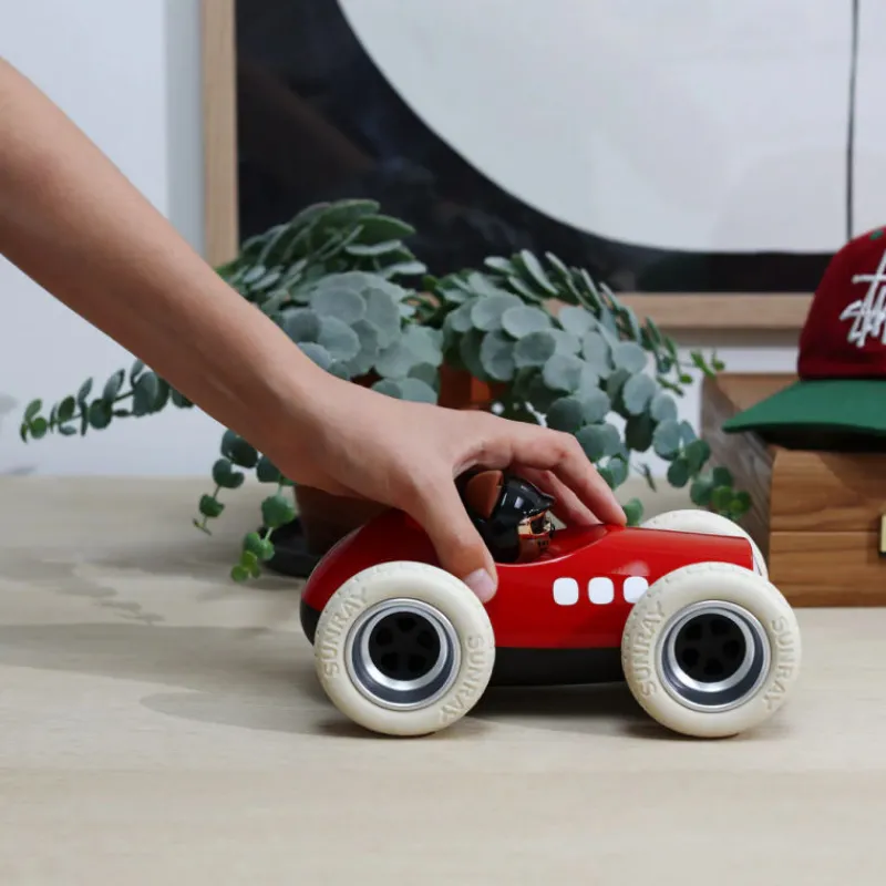 Playforever Voiture Karlos Egg rouge<Enfant Déco Design | Décoration Enfants