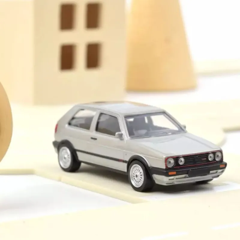 NOREV Volkswagen Golf GTI G60 gris argent 1990 1-43ème< Jouets Garage, Voitures